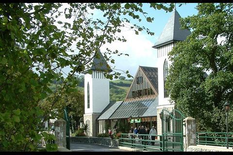 Trago Newton Building